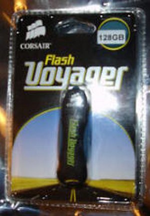 FlashVoyager128GB-3